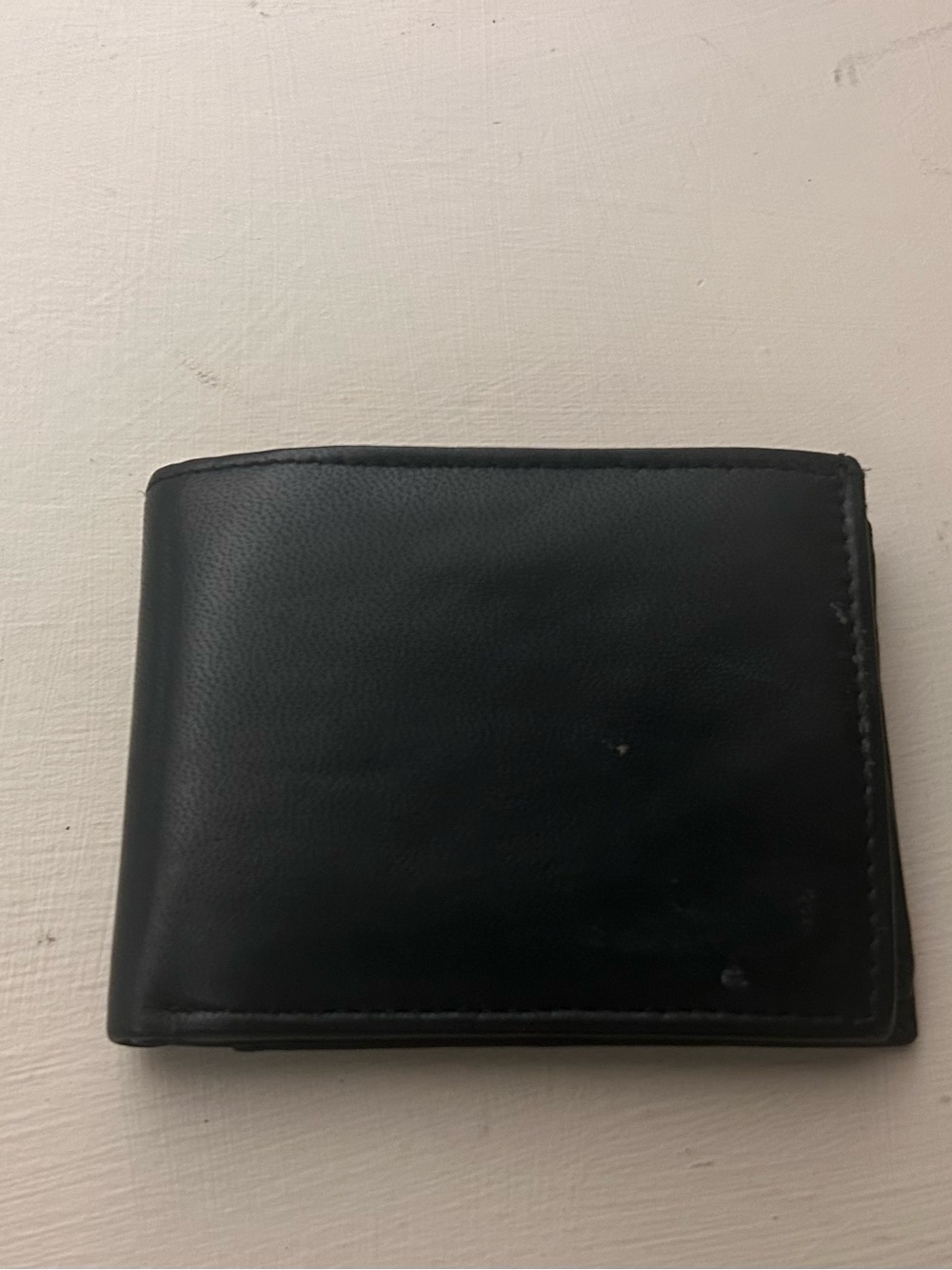 Classic Black Leather Men's Bi-Fold Wallet Wonderful Shape!